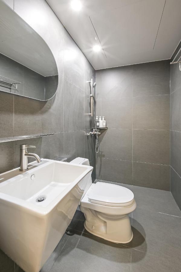 Ssh Myeongdong Dongdo Hostel Seul Esterno foto